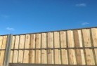 Horsleylap-and-cap-timber-fencing-3.jpg; ?>